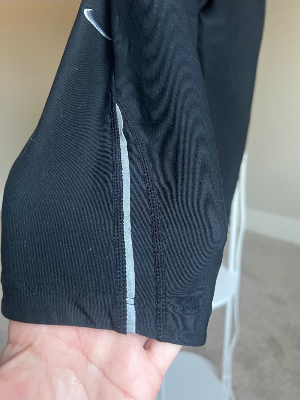 Nike Black Capri Leggings with White Swoosh - Picture 3 of 4